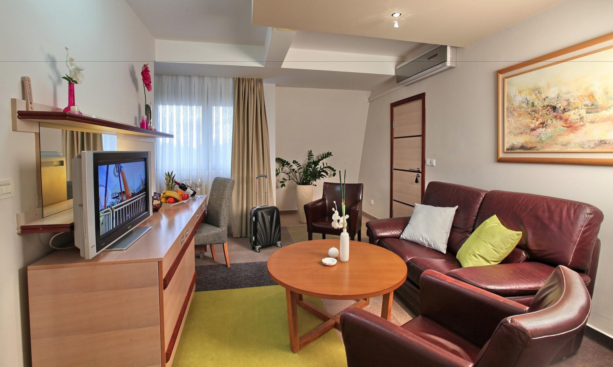 Mona Plaza Zlatibor Hotel Luaran gambar