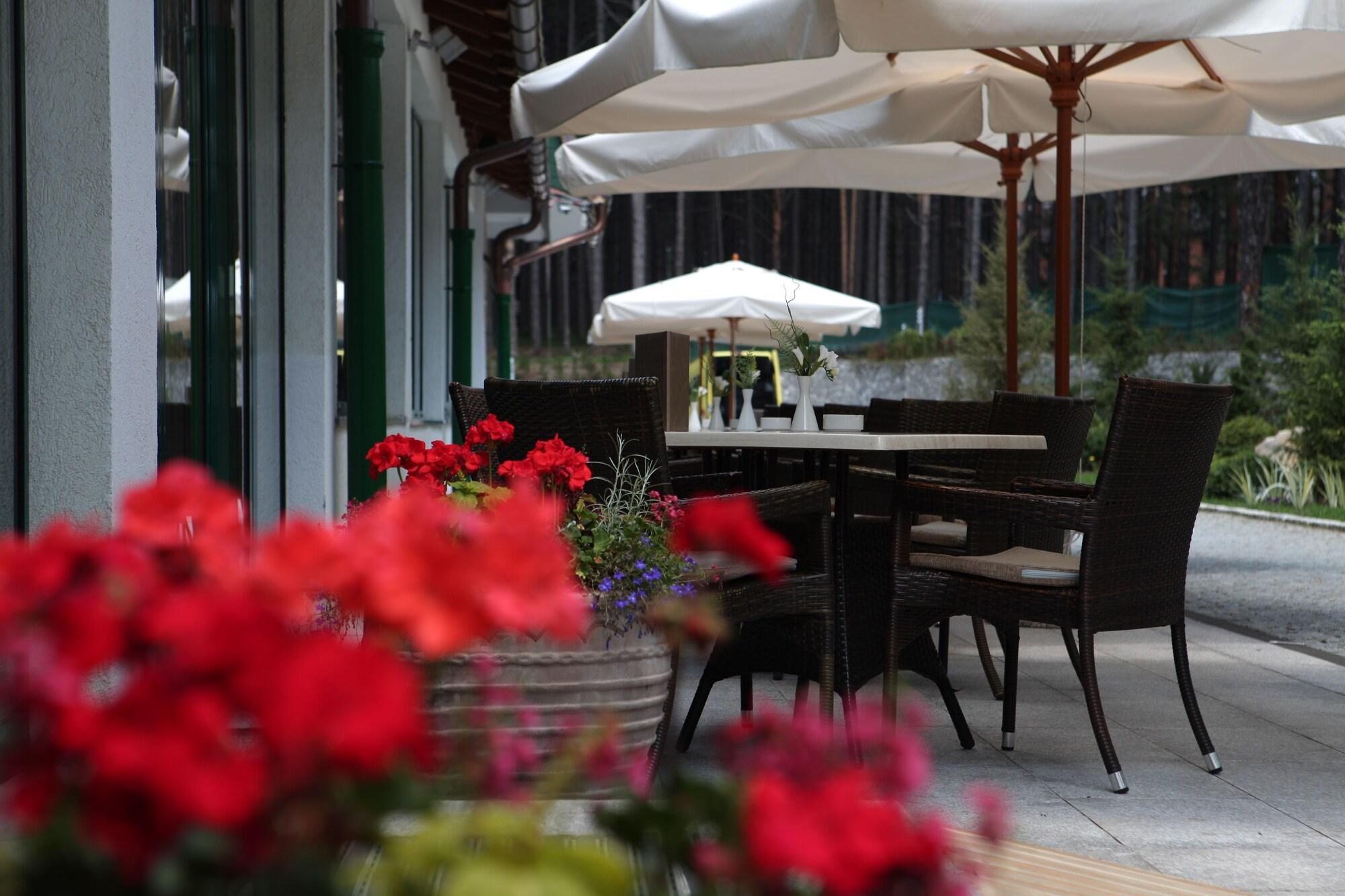 Mona Plaza Zlatibor Hotel Luaran gambar