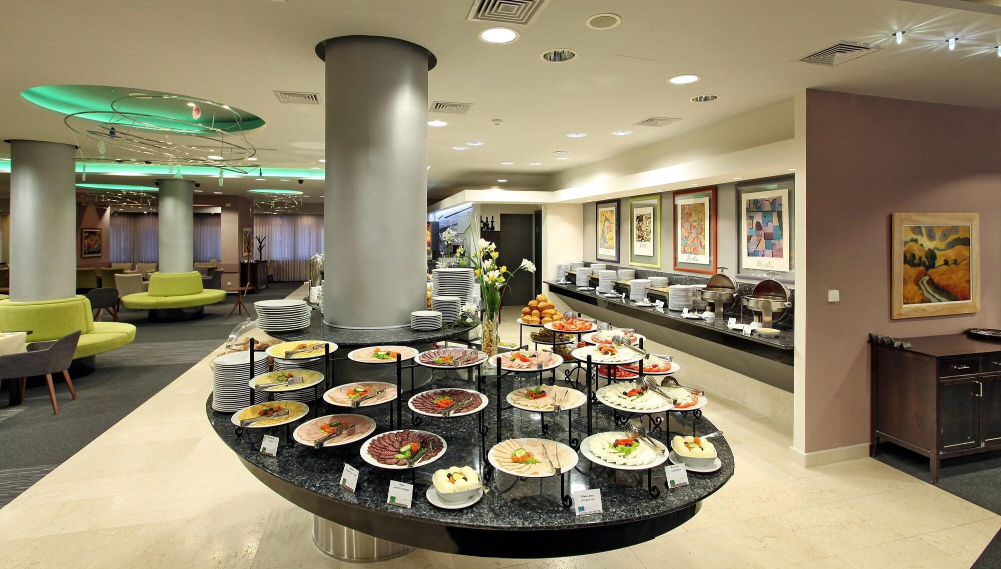Mona Plaza Zlatibor Hotel Luaran gambar